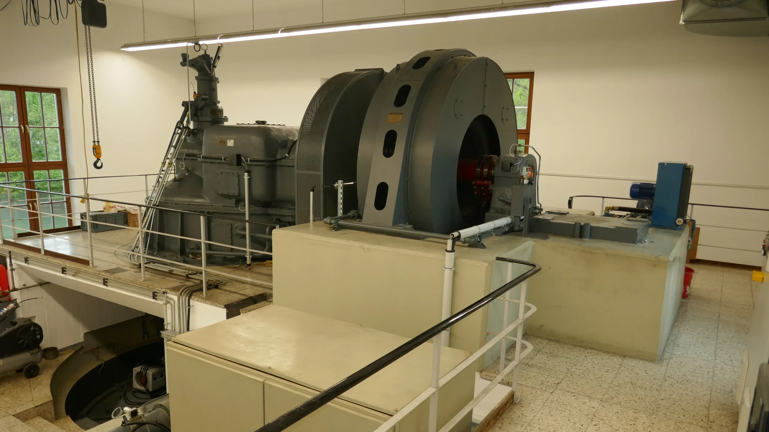 Abgebaute Erregermaschine eines 1050-kW-Generators einer Kaplanturbine.