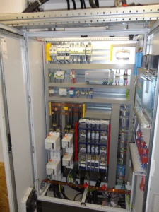 Leistungschrank-Peltonturbinen-Guetenbach