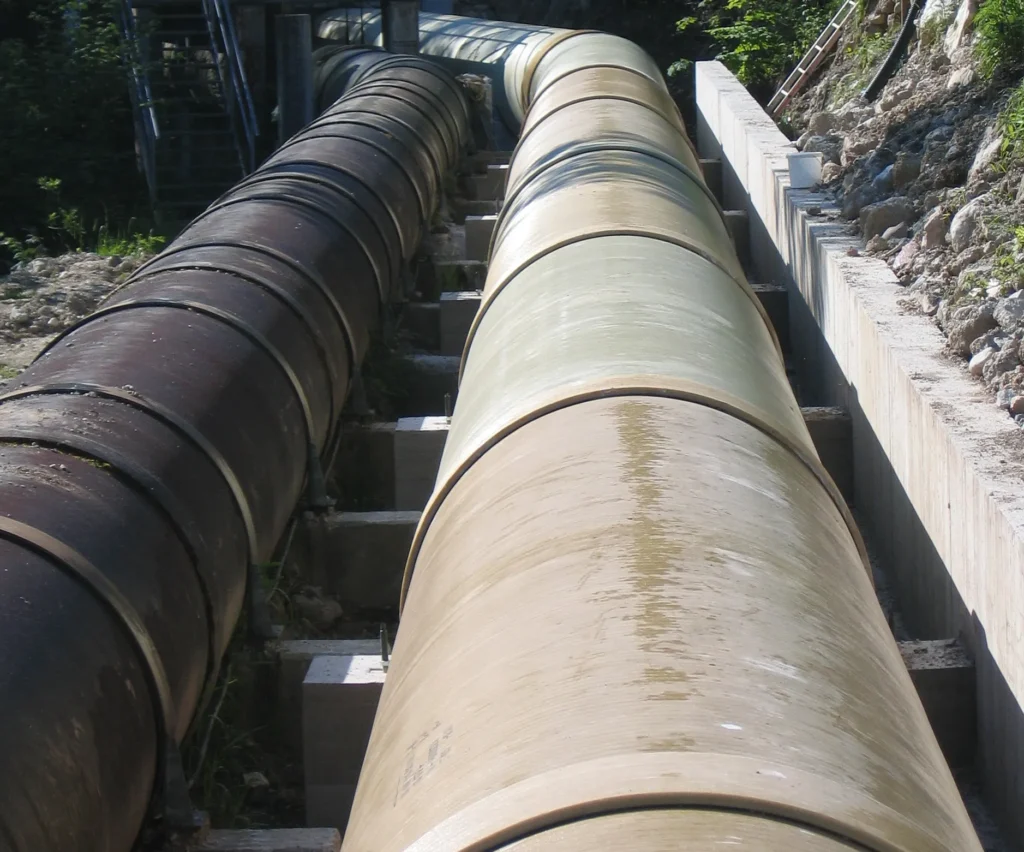 Stromregelventile in der Wasserkraft – Schutz von Druckrohrleitungen